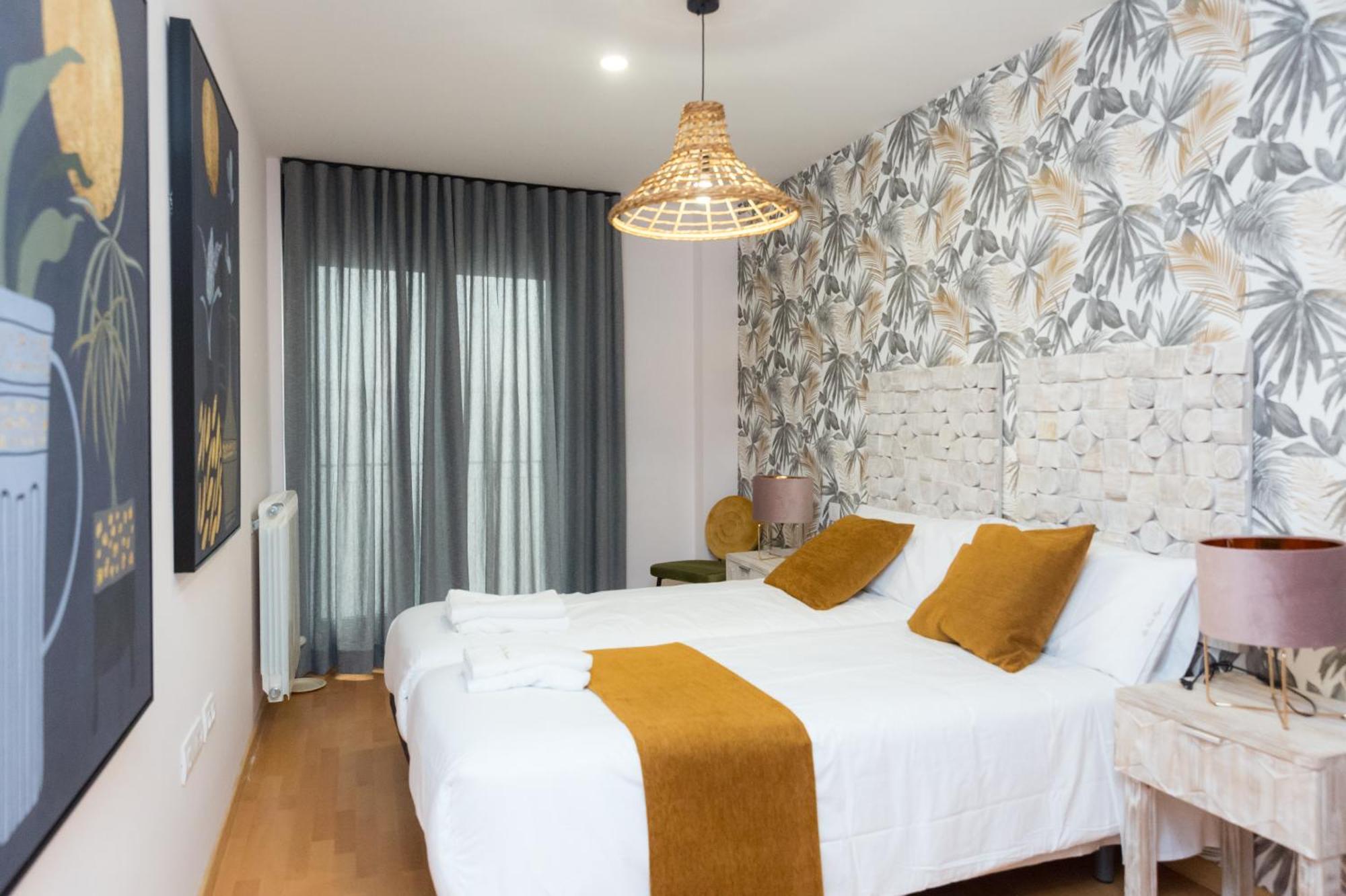 Apartamentos San Pedro Regalado Valladolid Exterior foto